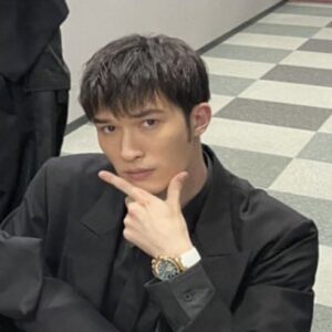 ジェシーさんの黒髪の画像