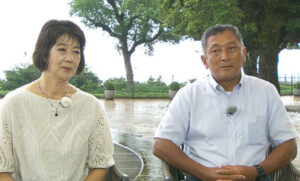 横田慎太郎さんの両親の画像