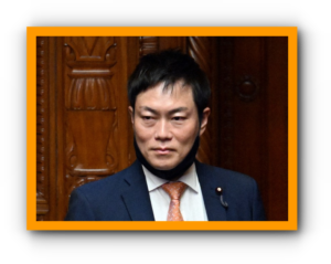 秋本真利衆院議員の国会時の画像